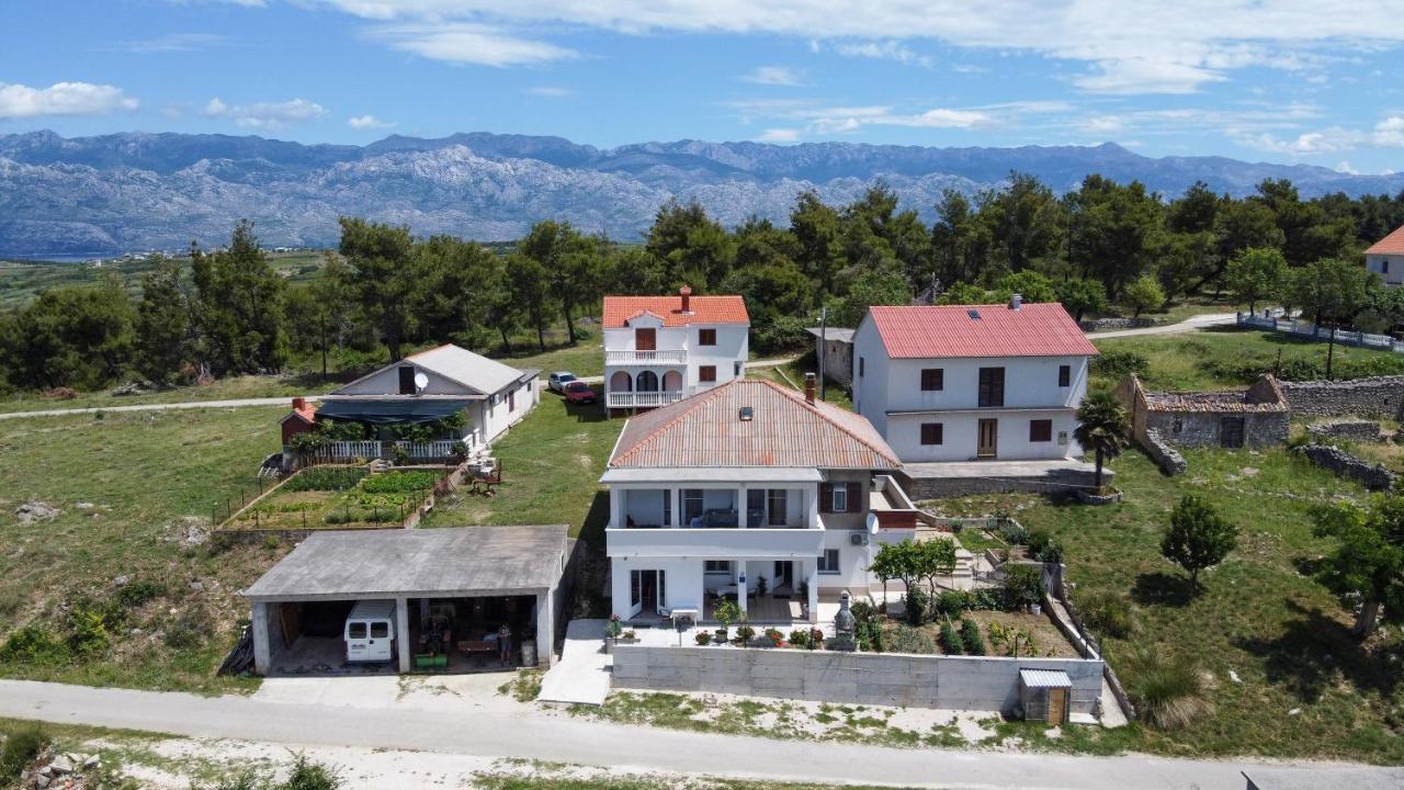 Apartments Tri Mora Razanac Exterior photo
